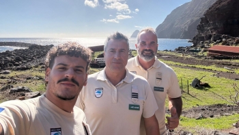 Imagem de Vigilantes tentam preservar tradições de natal nas reservas naturais (áudio)