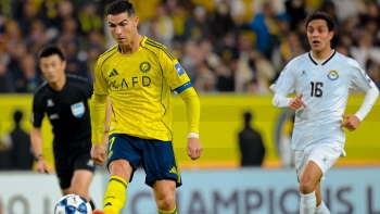 Imagem de Al Nassr goleia com assistência de tirar o chapéu de Ronaldo