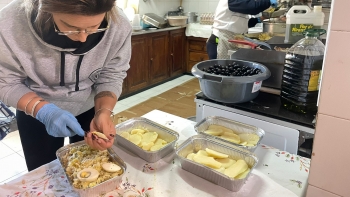 Imagem de Associação de Fado da Madeira distribuiu 450 refeições (vídeo)