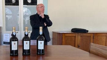 Imagem de Diocese do Funchal lança vinho em colaboração com a empresa Justinos (vídeo)