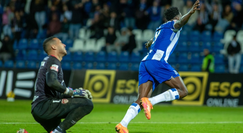 Imagem de ‘Oferta’ de Gabriel Batista permite triunfo do FC Porto sobre Santa Clara