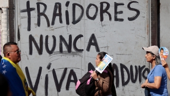 Imagem de Momentos de tensão marcaram a última noite em Caracas (vídeo)