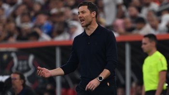 Imagem de Xabi Alonso abandona comando técnico do Real Madrid