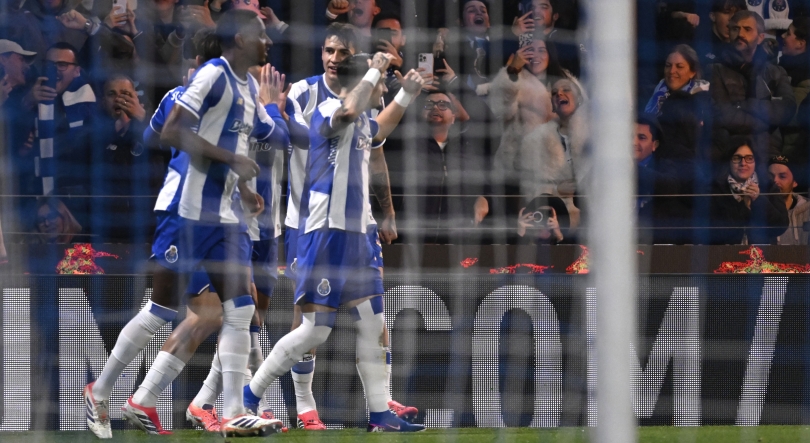 Imagem de FC Porto mais forte no clássico elimina SL Benfica da Taça de Portugal
