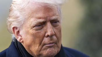 Imagem de Trump diz que poderá punir com tarifas países que não apoiem controlo dos EUA