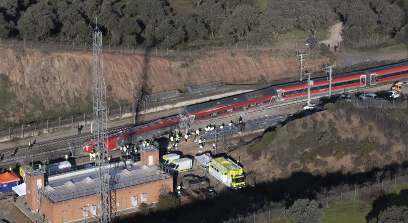 Imagem de Dois portugueses envolvidos no acidente estão bem
