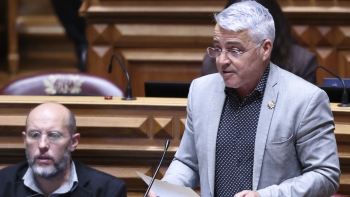 Imagem de Filipe Sousa reúne com deputados europeus do Volt em Bruxelas (áudio)