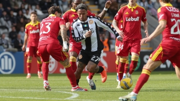 Imagem de Nacional aplica goleada ao Rio Ave na Choupana