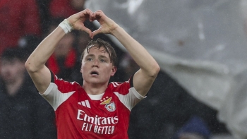 Imagem de Andreas Schjelderup eleito o jogador da semana