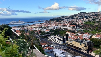 Imagem de Costa Fortuna traz quatro mil para passar o dia na Madeira