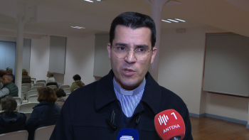 Imagem de Padres devem acolher os fiéis estrangeiros na Madeira (vídeo)