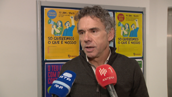 Imagem de Sindicato dos Professores não reconhece qualquer negociação (vídeo)