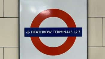 Imagem de Aeroporto de Heathrow em Londres elimina limite de 100 mililitros na bagagem de mão