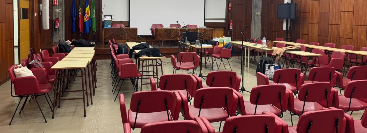 Imagem de Mega julgamento com 42 arguidos acusados de burla no subsídio de mobilidade (vídeo)