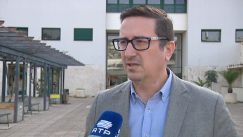 Imagem de UMa não concorda com a proibição de IA no ensino e investigação (vídeo)