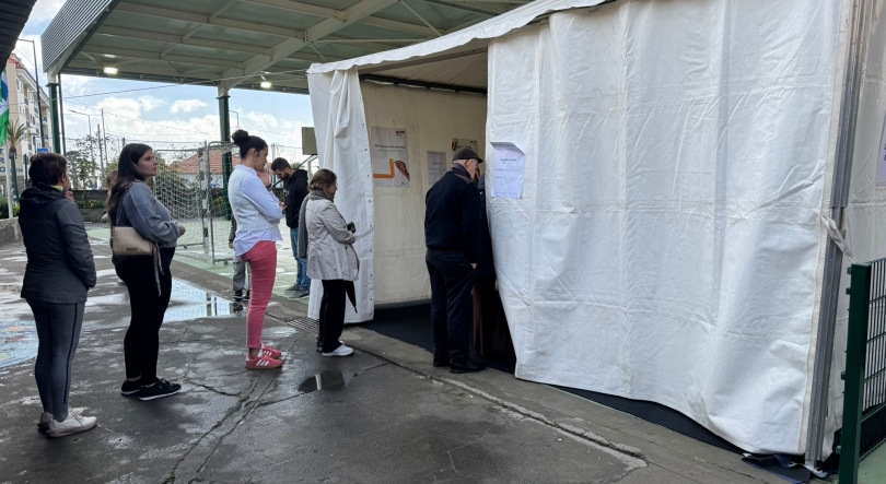 Imagem de Votação na zona leste decorre sem incidentes
