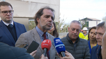 Imagem de Albuquerque adia decisão de venda do hospital para 2030 (vídeo)