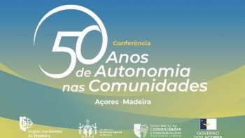Imagem de Ponta Delgada recebeu conferência sobre os 50 anos da Autonomia (áudio)