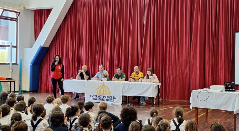 Imagem de Desporto automóvel passou pelo Externato Princesa Dona Maria Amélia