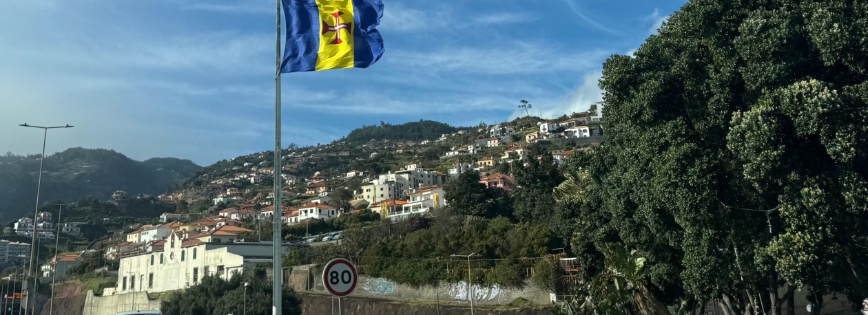 Imagem de Vento e agitação marítima motivam um aviso amarelo do IPMA (áudio)