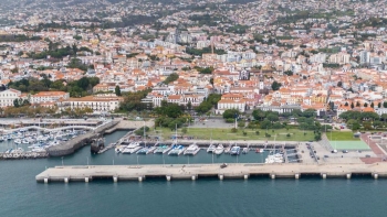 Imagem de Governo Regional quer heliporto no Funchal para servir turistas (áudio)