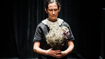 Imagem de Teatro Baltazar Dias recebe o espetáculo infantojuvenil “E as flores?” (áudio)
