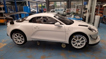 Imagem de Gil Freitas com o Alpine A110 Rallye GT +