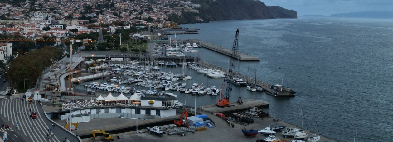 Imagem de Governo estuda construção de uma marina para mega-iates no Funchal (vídeo)