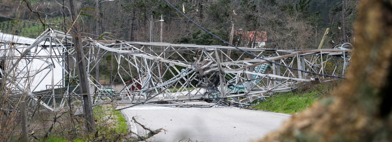 Imagem de Madeira envia equipas da EEM para apoiar reposição elétrica no Continente
