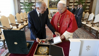 Imagem de Marcelo descreve Papa Leão XIV como “superiormente inteligente” e “muito racional”