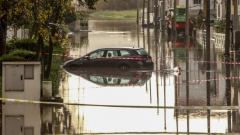 Imagem de Baixa de Alcácer do Sal outra vez inundada com subida do Rio Sado
