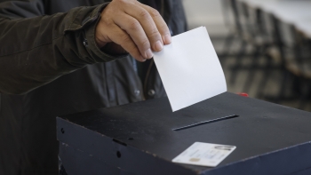 Imagem de Afluência supera 1.ª volta com 22,35% dos eleitores a votar até às 12h00