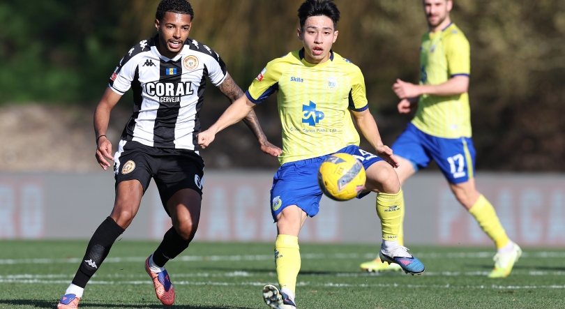 Imagem de Nacional perde em Arouca por 3-0