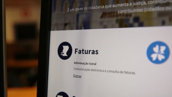 Imagem de Entrega do IRS decorre entre 1 de abril e 30 de junho (áudio)