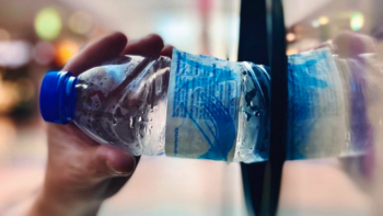 Imagem de Todas as garrafas e latas de bebidas vão ser vendidas com uma taxa acrescida de depósito (áudio)