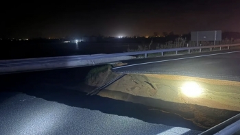 Imagem de Ruiu parte do pavimento da auto-estrada A1