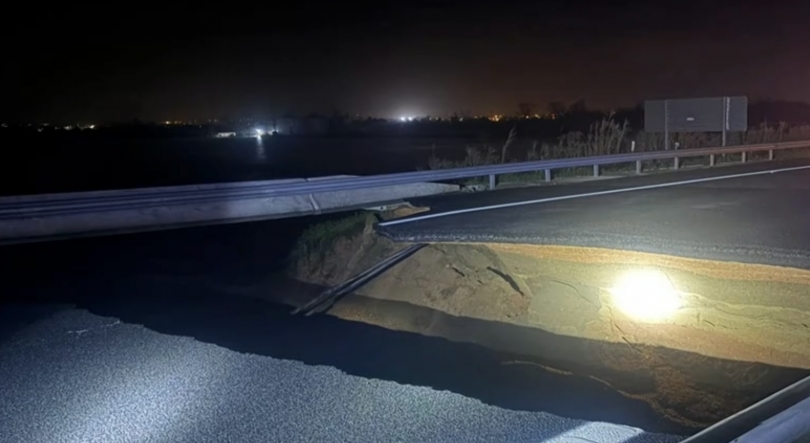 Imagem de Ruiu parte do pavimento da auto-estrada A1