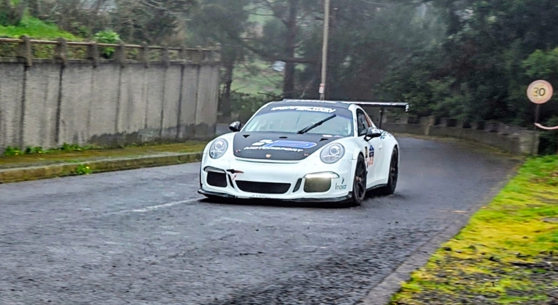 Imagem de Paulo Roberto Martins lidera Rampa da Camacha