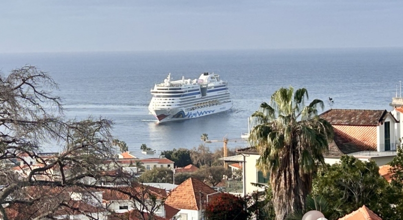 Imagem de AIDAluna vem passar a noite no Funchal