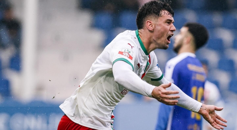 Imagem de Butzke salva Marítimo ao cair do pano