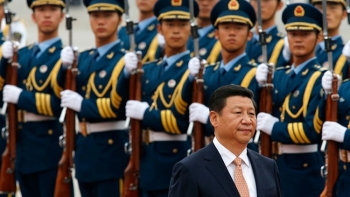 Imagem de China pede fim dos ataques e respeito pela soberania iraniana