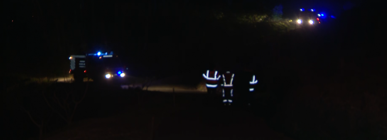 Imagem de Incêndio na Eira do Mourão está longe de habitações (vídeo)