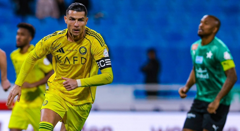 Imagem de Ronaldo faz mais um e fica a 35 golos dos 1.000