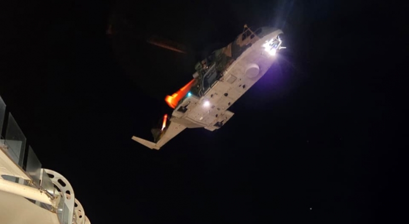 Imagem de Marinha resgata passageira de um navio de cruzeiro a 170 milhas do Funchal