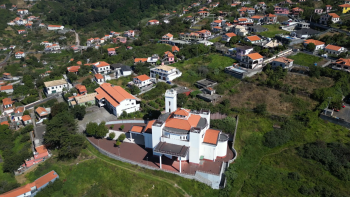 Imagem de Centro do Jardim da Serra vai ser requalificado (vídeo)