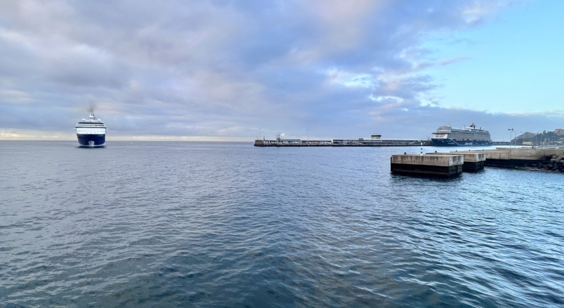 Imagem de Porto do Funchal está a receber 6.500 pessoas