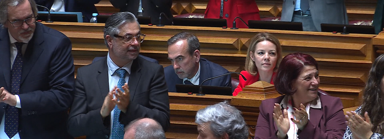 Imagem de Alteração das regras ao subsídio social de mobilidade aprovadas contra PSD e CDS (vídeo)