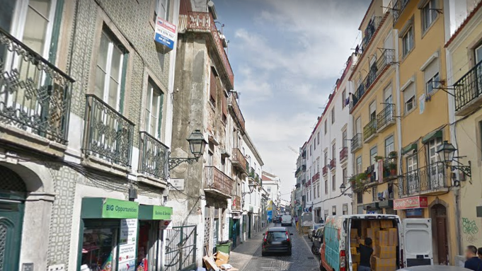 Imagem de Três feridos por disparos de arma de fogo na Rua do Benformoso em Lisboa