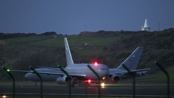 Imagem de Base das Lajes mantém movimento intenso de aviões reabastecedores norte-americanos