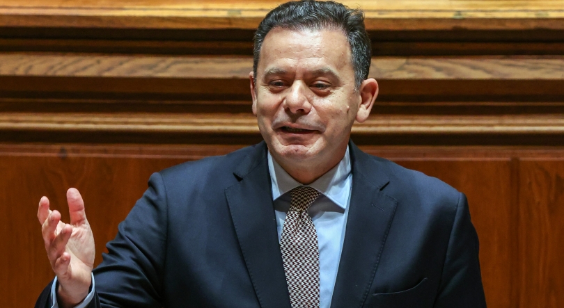 Imagem de Montenegro afirma que prioridade são operações de repatriamento de portugueses